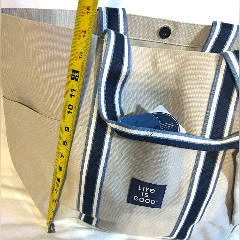 NEW..LIFE IS GOOD brand 4 PIECE SET. Shirt, BUNDLE Hat, Tote and small bag! - Picture 10 of 15
